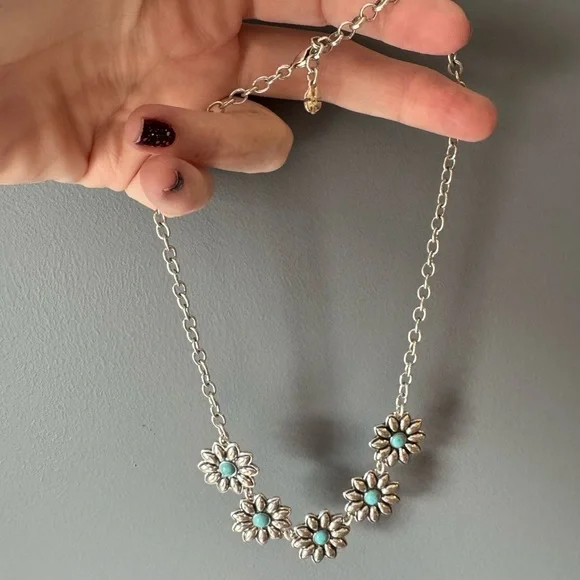 NWOT Lucky Brand Silver Necklace with Blue Floral Accents - Picture 2 of 6